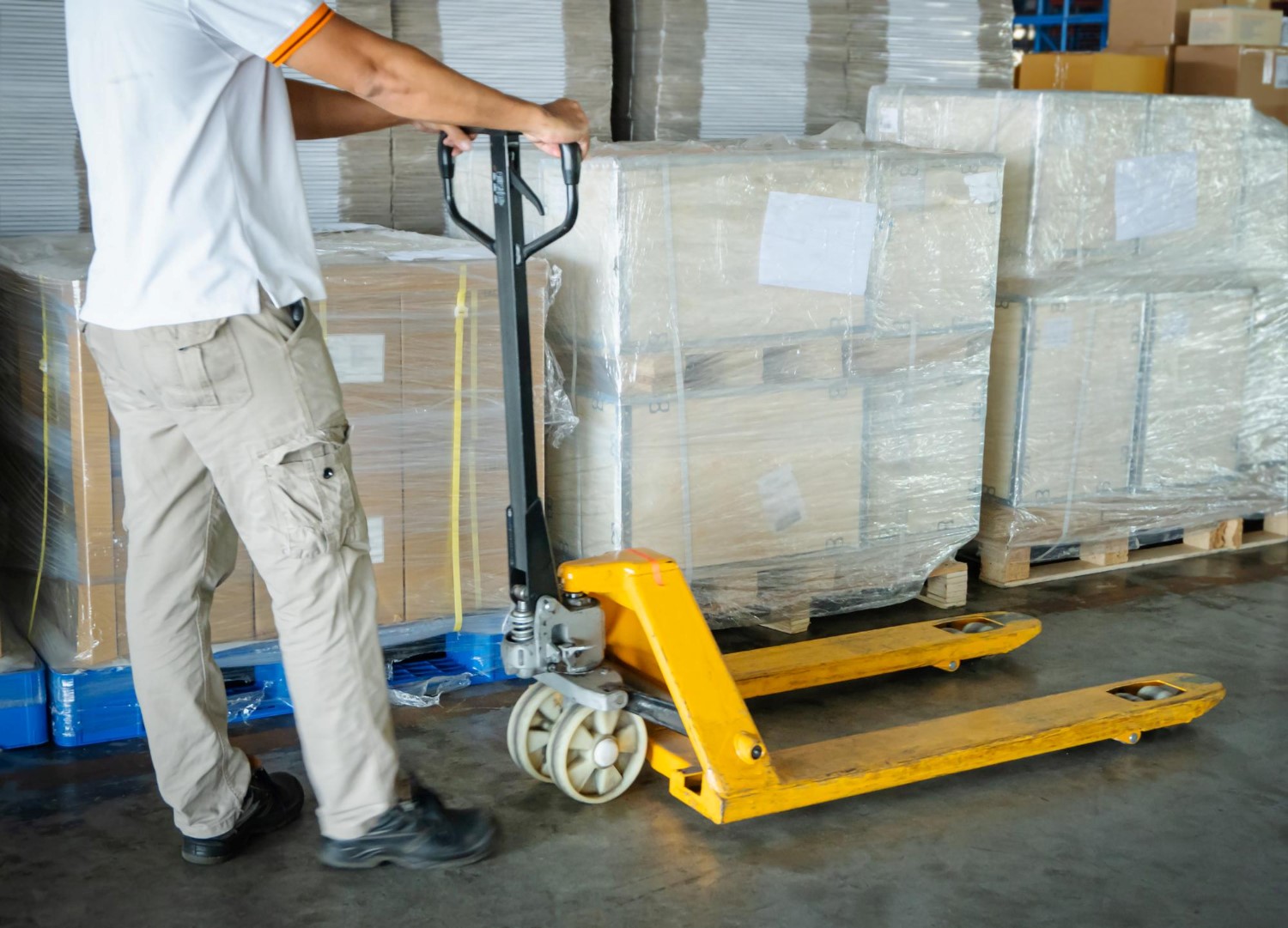 Scopri come rinnovare con un robot avvolgipallet giusto